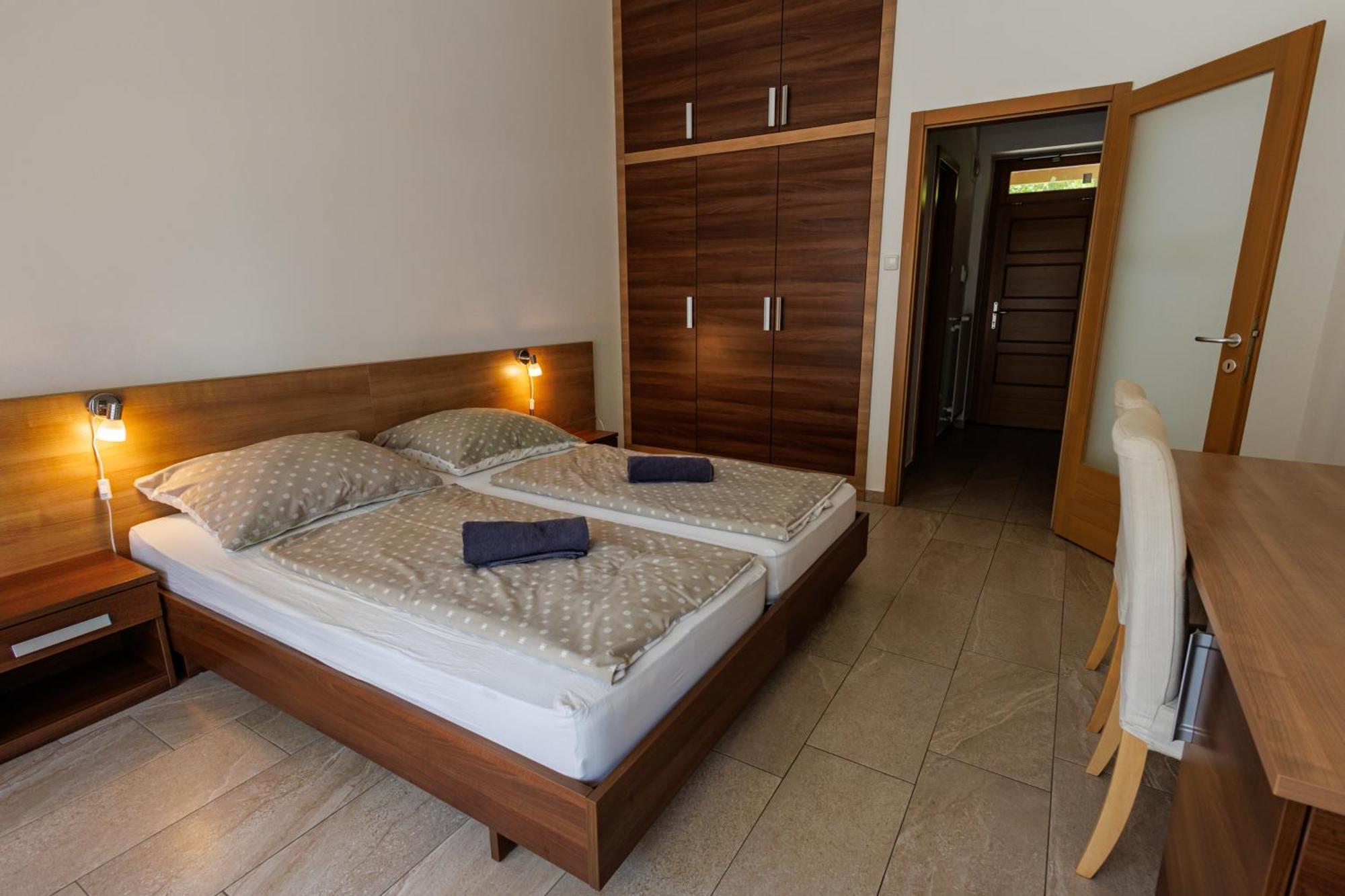 Jacht Apartmanok Балатонфюред Экстерьер фото